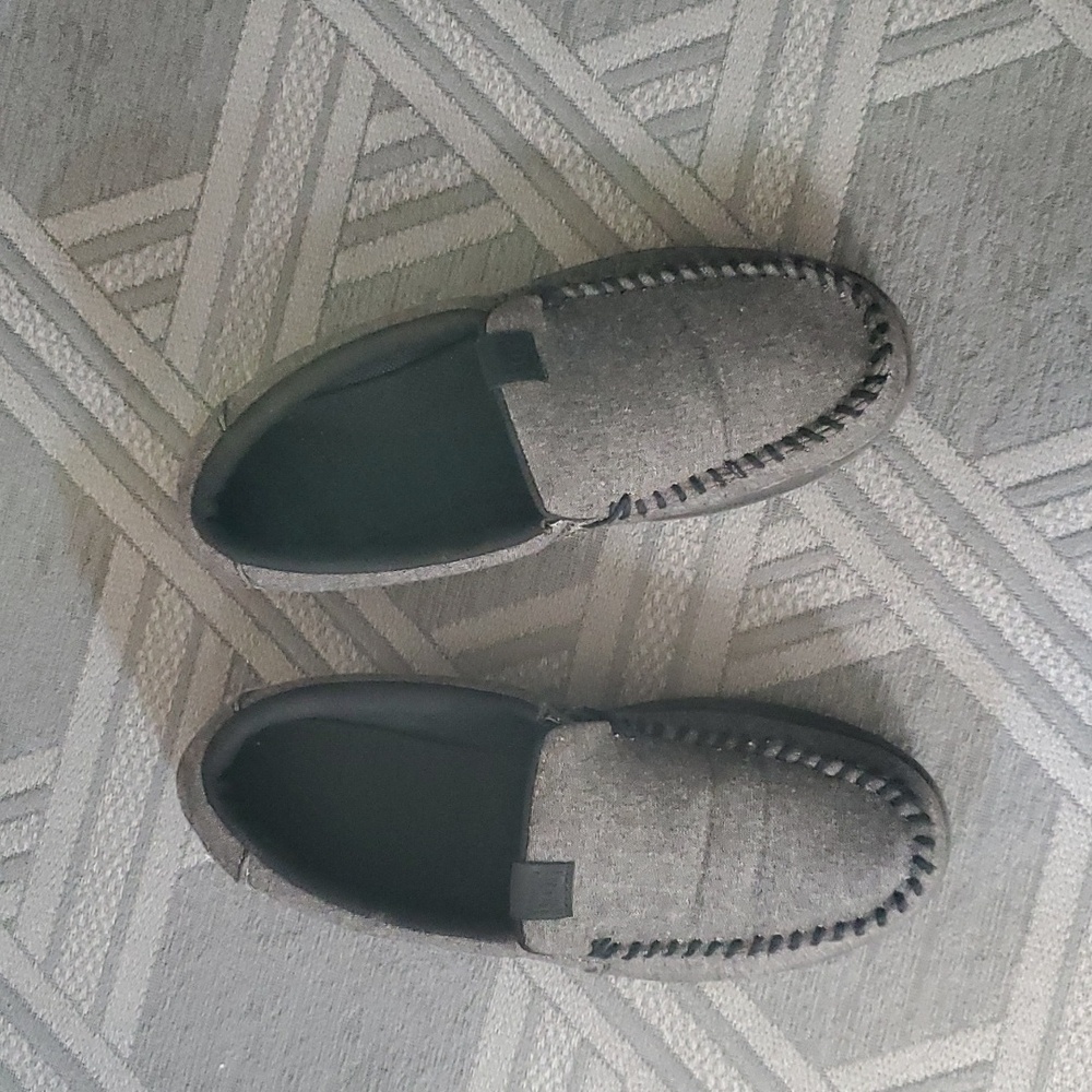 D&G men's gray canvas skate sneaker size 10 medium like new